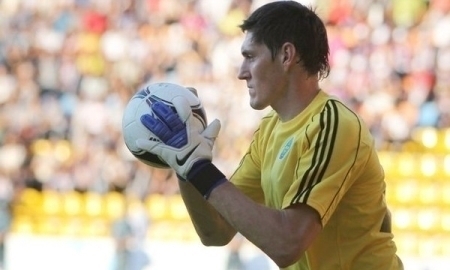 Бойченко отразил пенальти в матче с «Чукарички» 