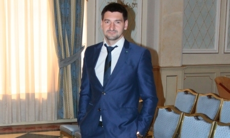 Андрей Сачук: «В заявке на матч теперь будет 12 казахстанских хоккеистов, сократили количество легионеров с 6 до 5»