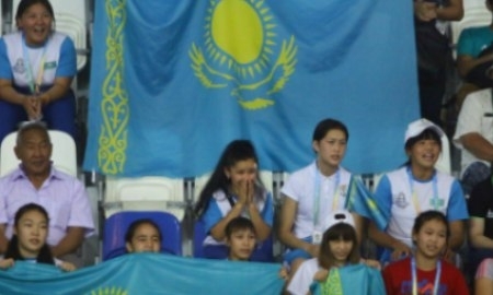 Казахстаские борцы завоевали 42 награды за первую декаду июля