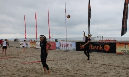 Юные казахстанские «пляжницы» выиграли турниры в Эстонии и России