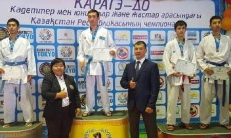Два каратиста из Астаны поедут на чемпионат Азии