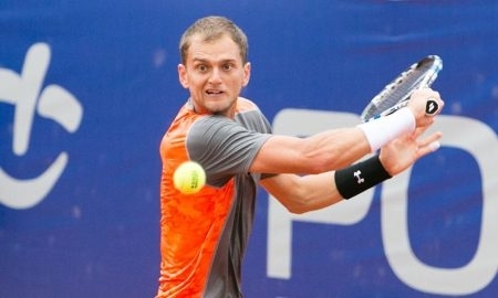 Недовесов проиграл в полуфинале турнира в Познани