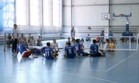 Чемпионат Казахстана по сидячему волейболу проходит в Кызылорде