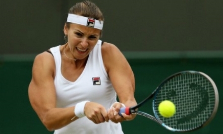 Шведова не смогла доиграть матч против Бартель на соревнованиях в Бостаде