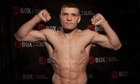 Boxingnewsandviews.com: «Через пару лет Деревянченко постучит в дверь Головкина»