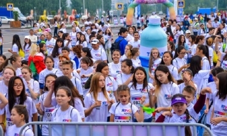 Благотворительный марафон «Яркокросс» прошел в столице