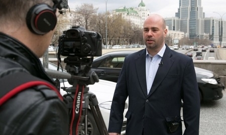 Сергей Завилейский: «Ислам проводит бои с низкорейтинговыми соперниками, из-за чего не растет как боксер»