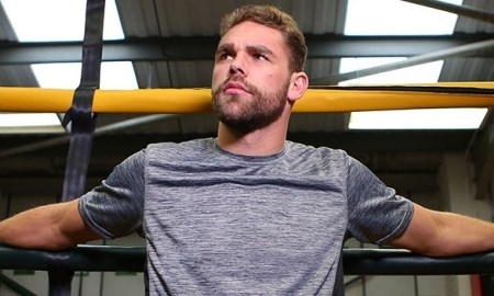 Потенциальный и экс-соперник Головкина могут провести бой в рамках вечера Альварес — Смит