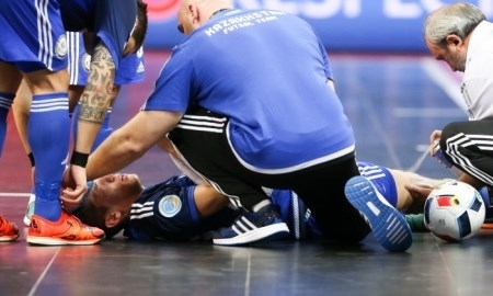 Есенаманов продолжает восстанавливаться после травмы