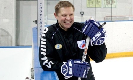 Воспитанник темиртауского хоккея Вершинин стал главным тренером воскресенского «Химика»