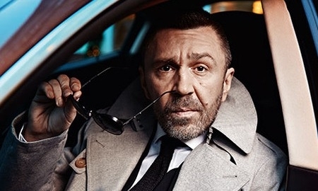 Шнур выложил дружеское селфи с футболистом «Кайрата»