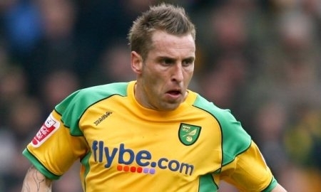 Даррен Хакерби: «У Брука яйца размером с шары для боулинга, раз он бросает вызов Головкину»