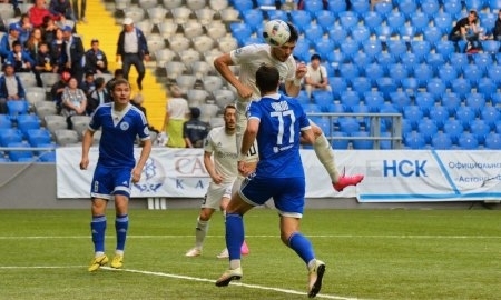 Фоторепортаж с матча Премьер-Лиги «Астана» — «Окжетпес» 1:0