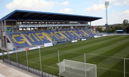 Фоторепортаж с матча Лиги Европы «МТК Будапешт» — «Актобе» 2:0