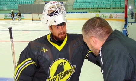 «Темиртау» провел первую тренировку на льду