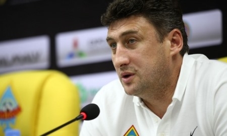 Видео предматчевой пресс-конференции Цхададзе игры Лиги Европы «Кайрат» — «Маккаби» 