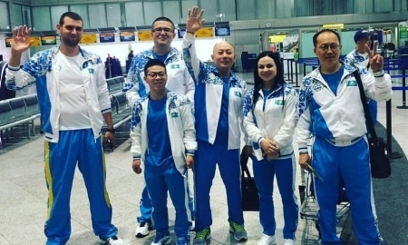 Первая группа казахстанских штангистов отправилась в Рио