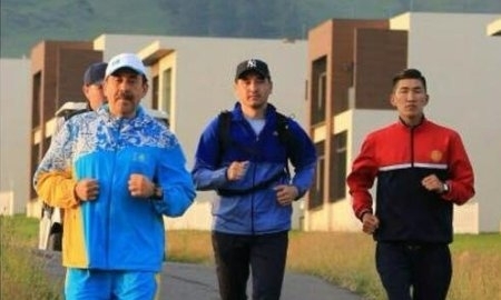 Масимов пробежит с участниками Астана Марафон