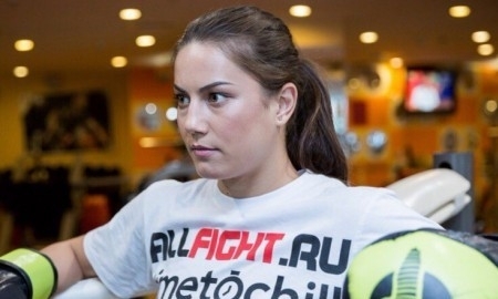 Видеоролик о победе Шариповой над Канецаро