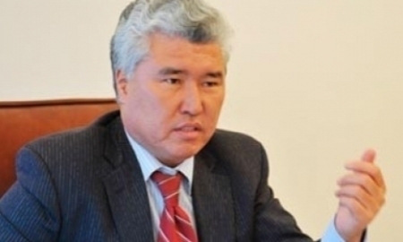 Министр культуры и спорта РК поздравил Cметова и Галбадрах с медалями