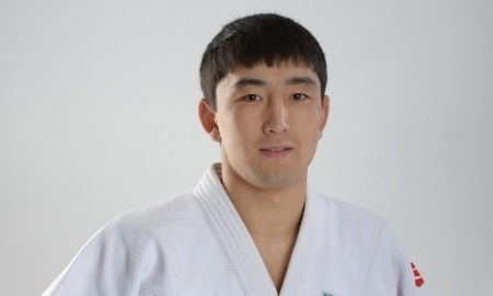 Дзюдоист Смагулов проиграл корейцу на Олимпиаде в Рио