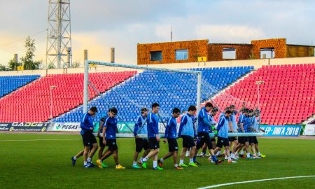 «Иртыш» провел вечернюю тренировку 