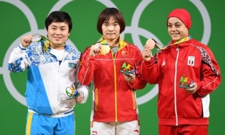 <strong>Тяжелоатлетка Жаппаркуль принесла Казахстану пятую медаль Олимпиады-2016</strong>