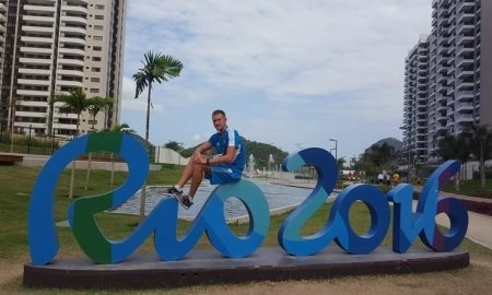 Как живет первый казахстанский олимпийский чемпион по плаванию