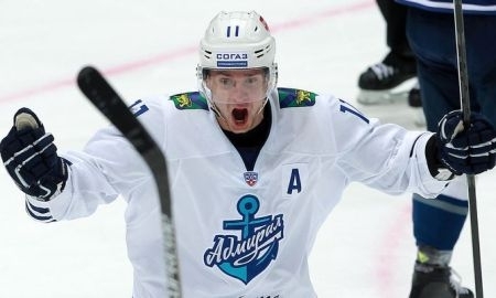 Михаил Фисенко: «„Адмирал“ много атаковал, но пропустил от „Барыса“ голы на контратаках»