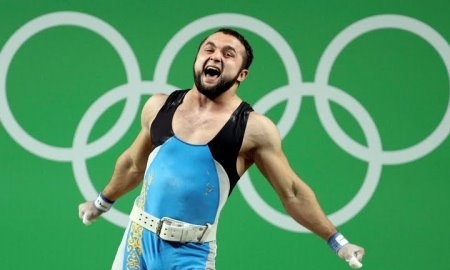Головкин поздравил Рахимова с олимпийским «золотом»