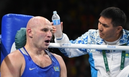 Фото боксерского поединка Олимпиады-2016 Дычко — Аджагба