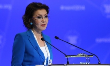 Назарбаева поблагодарила учителей олимпийских призеров