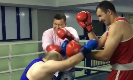 Казахстанские юмористы сняли шуточный ролик о поединке Левит — Тищенко