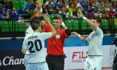 Казахстан разгромил Японию на турнире в Таиланде