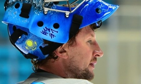 Колесник показал свой новый шлем