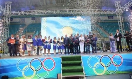 Бронзовому призеру игр в Рио Сыздыковой подарили автомобиль