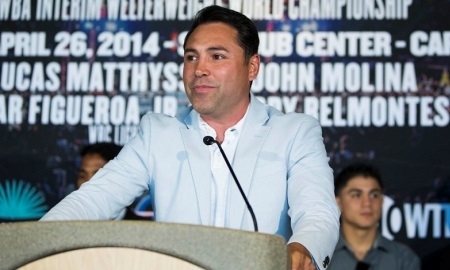 Оскар Де Ла Хойя: «Для Альвареса Головкин приоритетнее Сондерса»