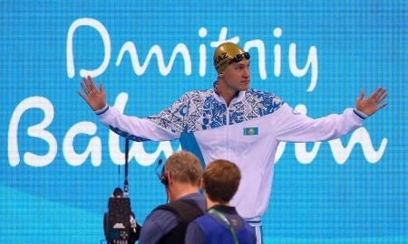 Футболка Баландина продана почти за 1,5 миллиона тенге