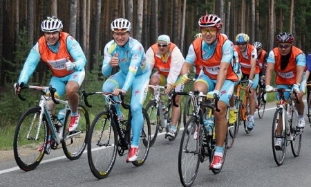 Масимов поприветствовал участников благотворительного велопробега