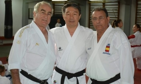 Испанские инструкторы готовят 100 мангистауских каратистов к Олимпиаде-2020