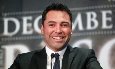 Убежавшего от Головкина Альвареса назвали главной звезда бокса в США