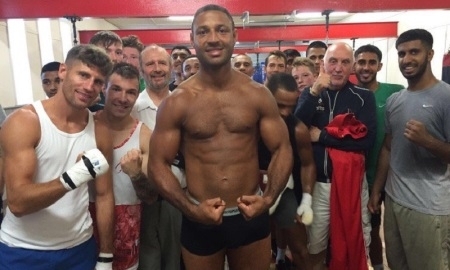 Келл Брук: «Готов порвать Головкина и отнять все его пояса»