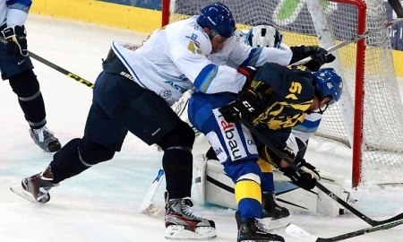 Фоторепортаж с товарищеского матча «Давос» — «Барыс» 3:4