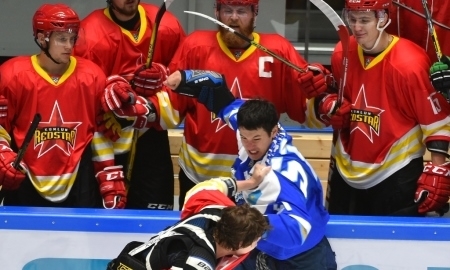 Фоторепортаж с товарищеского матча «Барыс» — «Куньлунь Ред Стар» 1:3