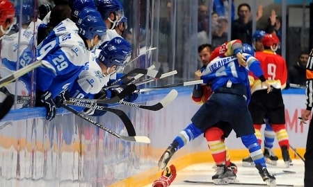 Фоторепортаж с массовой драки на матче Кубка Президента РК «Барыс» — «Куньлунь Ред Стар» 5:0 