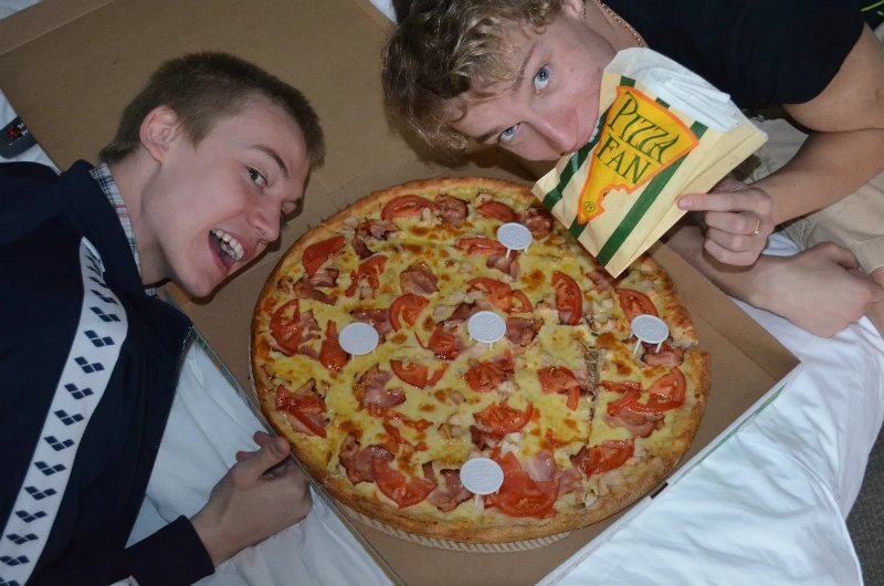 Как живет первый казахстанский олимпийский чемпион по плаванию