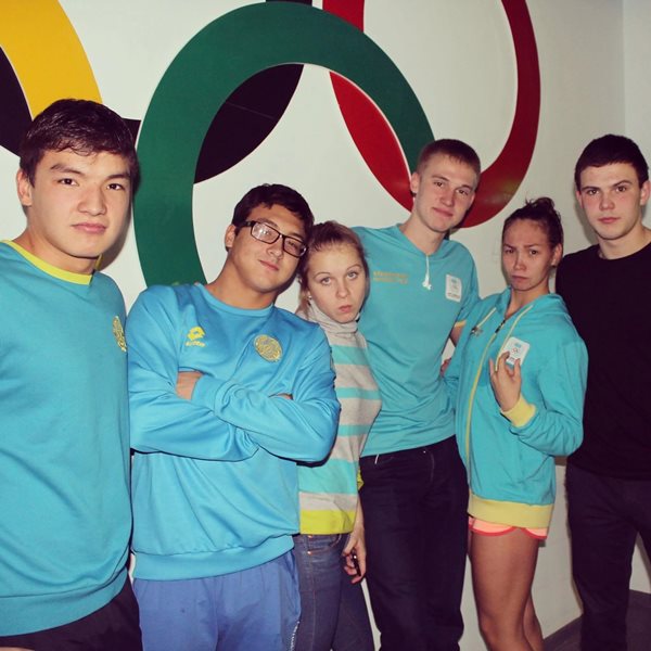 Как живет первый казахстанский олимпийский чемпион по плаванию