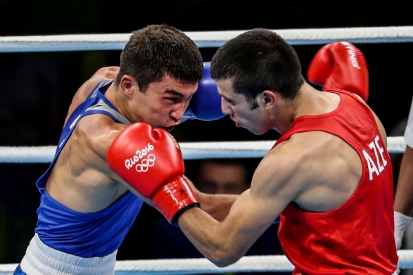 Фото с боксерского поединка Олимпиады-2016 Ералиев — Чалабиев