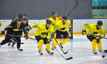 Фоторепортаж с тренировки «Сарыарки» на домашнем льду