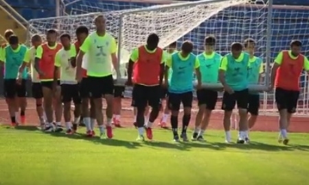 Видео с тренировки «Кайрата» на стадионе «Окжетпес»